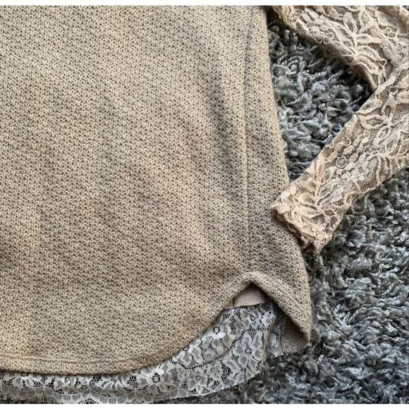 One September ANTHROPOLOGIE Rosanella Tan Pleated Lace Knit Tunic Top sz XS - Picture 3 of 7